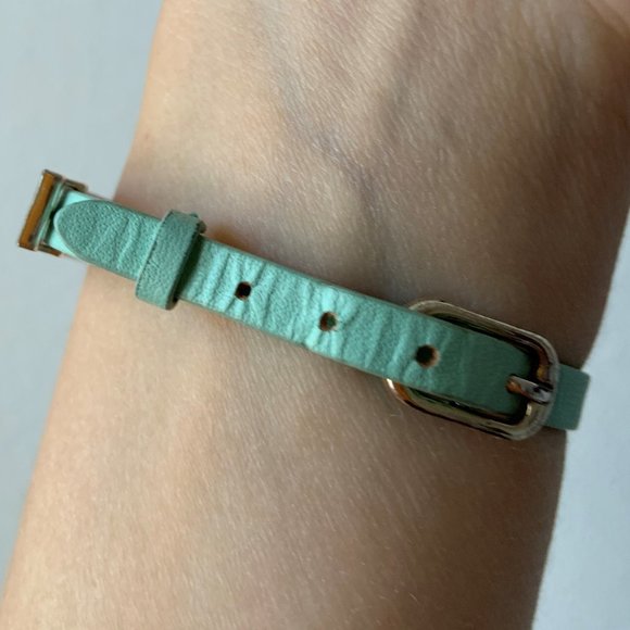 ~Host Pick~ Silver Blue Leather Chevron Adjustable - Picture 2 of 2